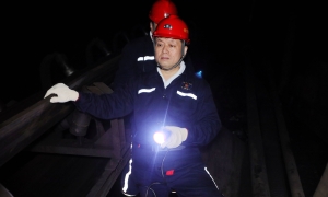 压实安全责任 筑牢发展根基